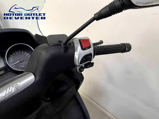 piaggio - mp3-250-ie