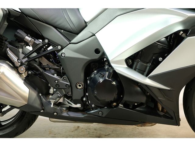 kawasaki - z-1000-sx-tourer