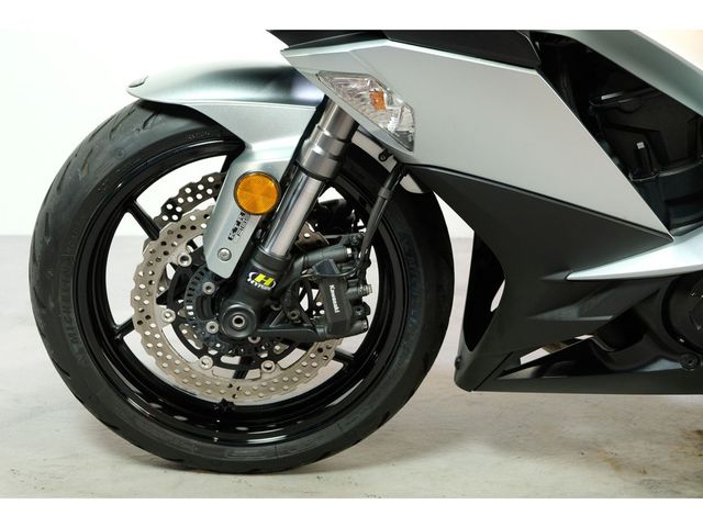 kawasaki - z-1000-sx-tourer