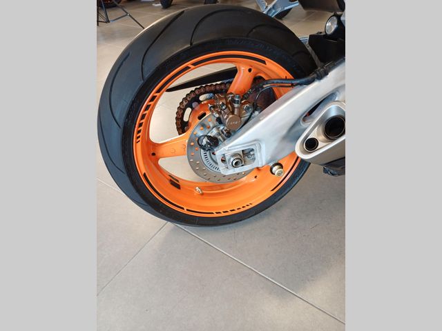 honda - cbr-1000-rr-fireblade-c-abs