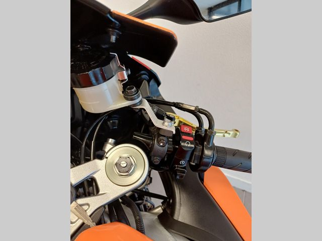 honda - cbr-1000-rr-fireblade-c-abs