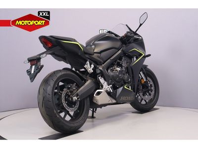 HONDA CBR 650 R – foto 3