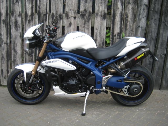 triumph - speed-triple-1050-abs