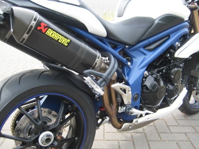 triumph - speed-triple-1050-abs