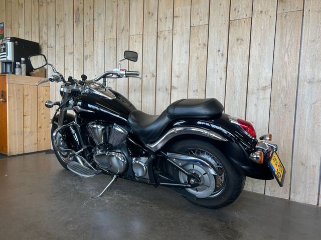 kawasaki - vn-900-classic