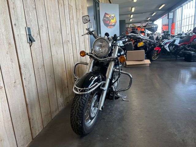 kawasaki - vn-900-classic