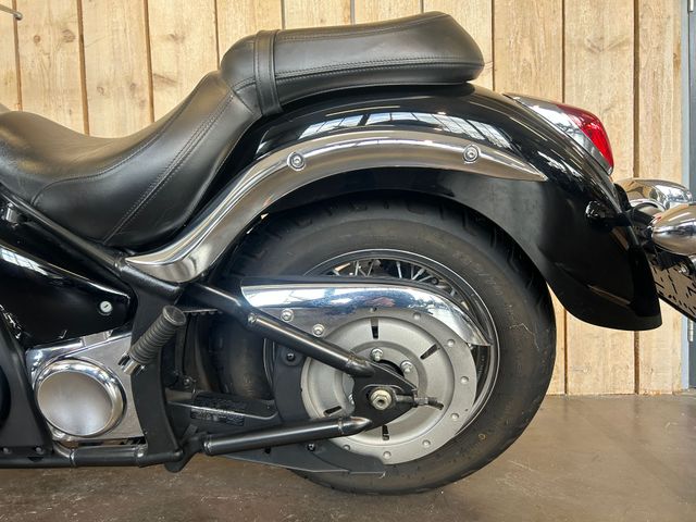 kawasaki - vn-900-classic