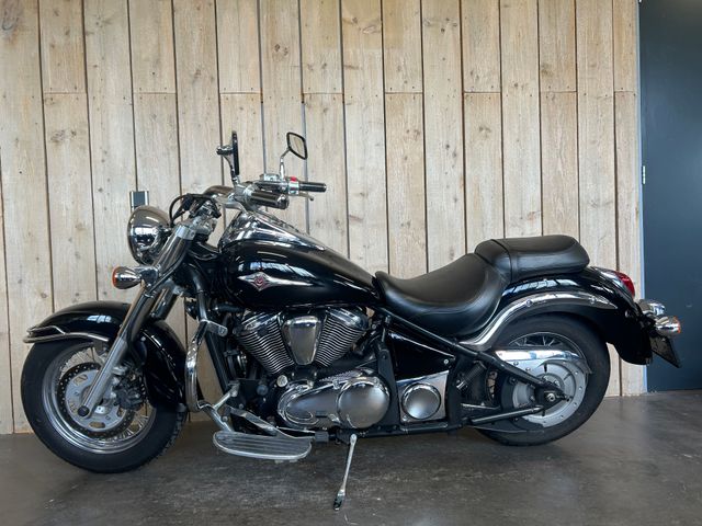 kawasaki - vn-900-classic