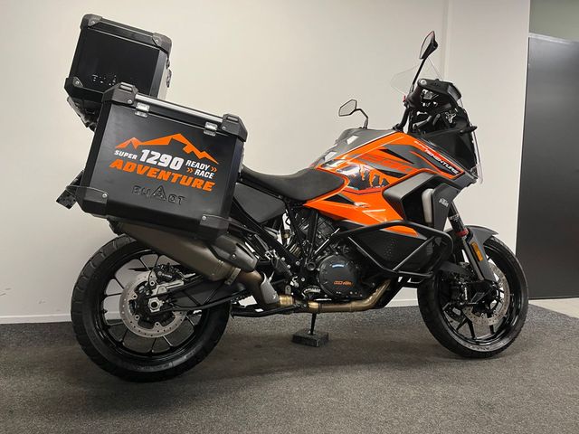 ktm - 1290-super-adventure-s