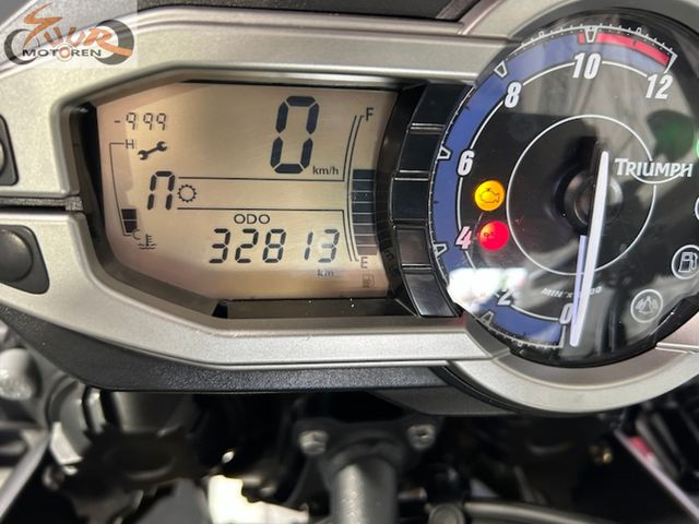 triumph - tiger-800