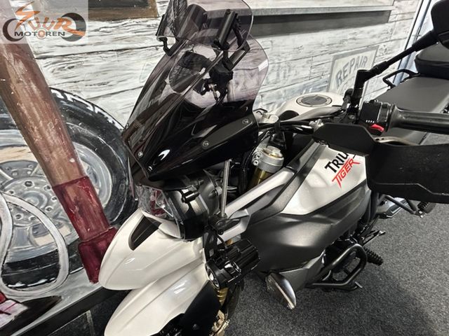 triumph - tiger-800