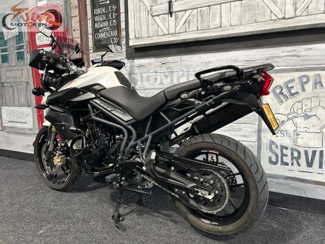 triumph - tiger-800
