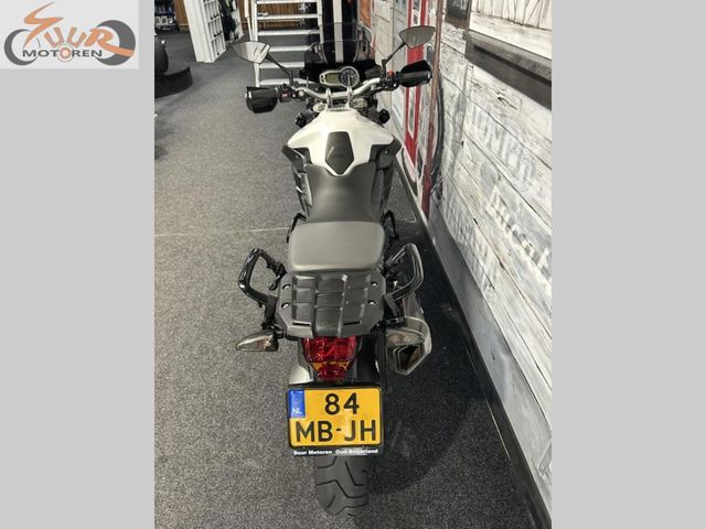 triumph - tiger-800