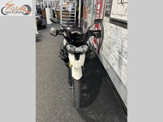 triumph - tiger-800