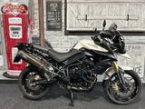 TRIUMPH TIGER 800