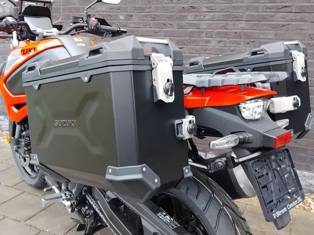 suzuki - v-strom-1050