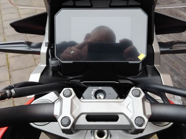 suzuki - v-strom-1050