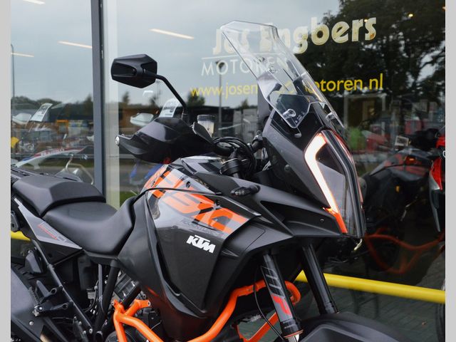 ktm - 1290-super-adventure-s