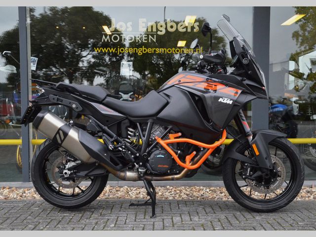 ktm - 1290-super-adventure-s