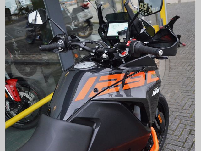 ktm - 1290-super-adventure-s