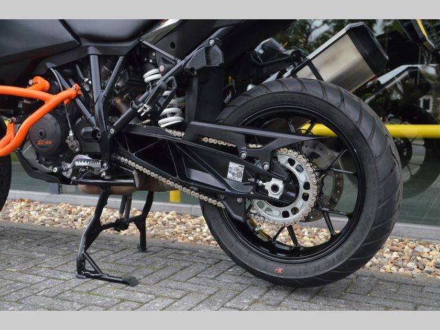 ktm - 1290-super-adventure-s
