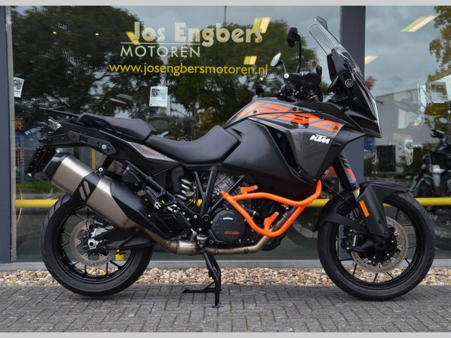 ktm - 1290-super-adventure-s