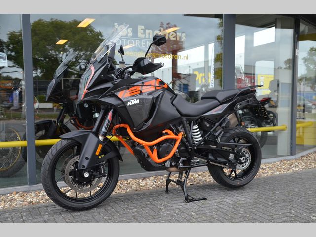 ktm - 1290-super-adventure-s