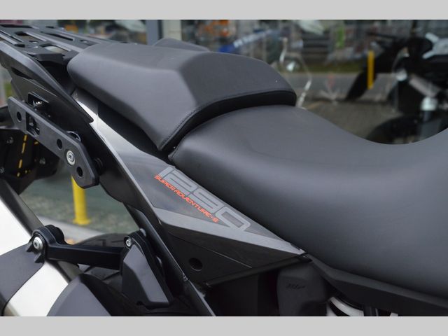 ktm - 1290-super-adventure-s