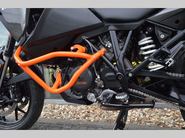 ktm - 1290-super-adventure-s