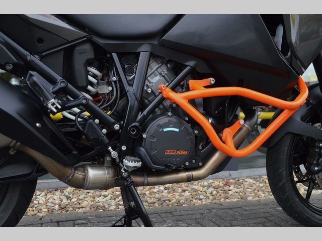 ktm - 1290-super-adventure-s