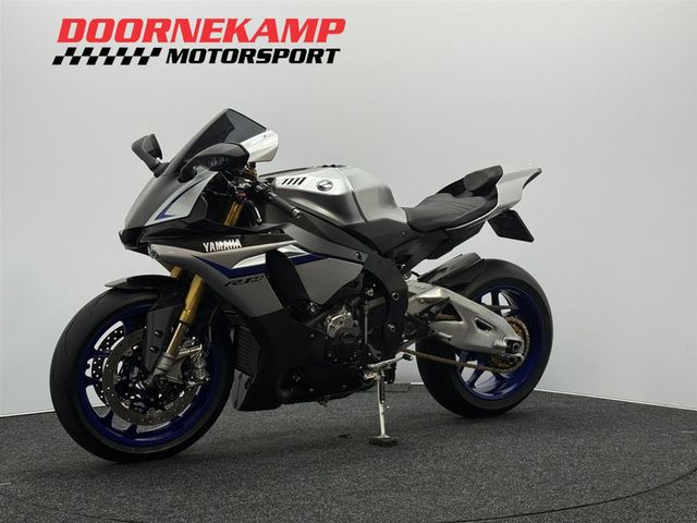 yamaha - r1-m