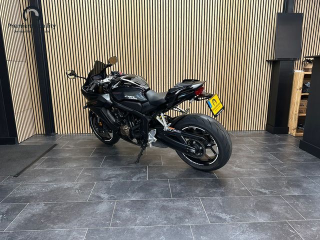 honda - cbr-650-r