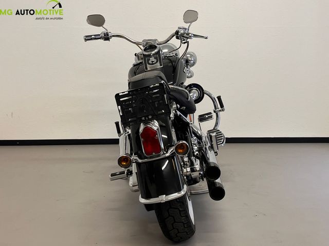 harley-davidson - softail-deluxe-flstn