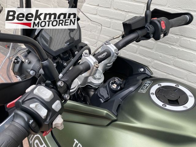triumph - tiger-800-xcx