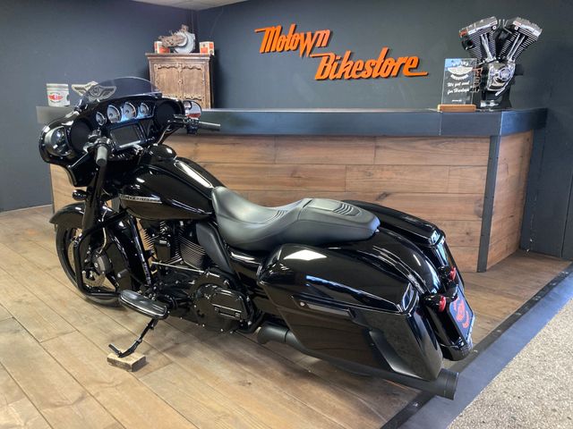 harley-davidson - street-glide-special-flhxs