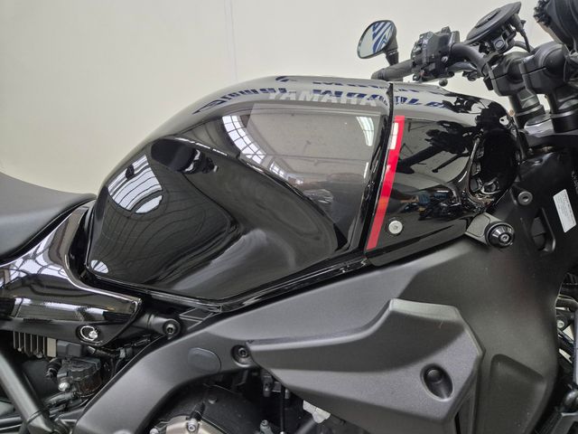 yamaha - xsr-900-abs