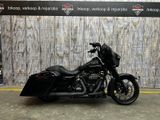 HARLEY-DAVIDSON STREET GLIDE SPECIAL 114