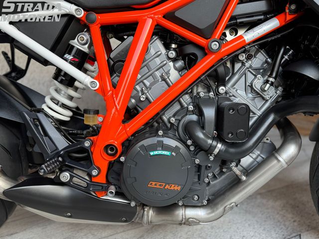 ktm - 1290-super-duke-r