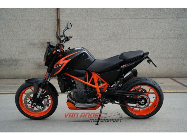 ktm - 690-duke-r-abs