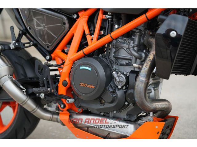 ktm - 690-duke-r-abs