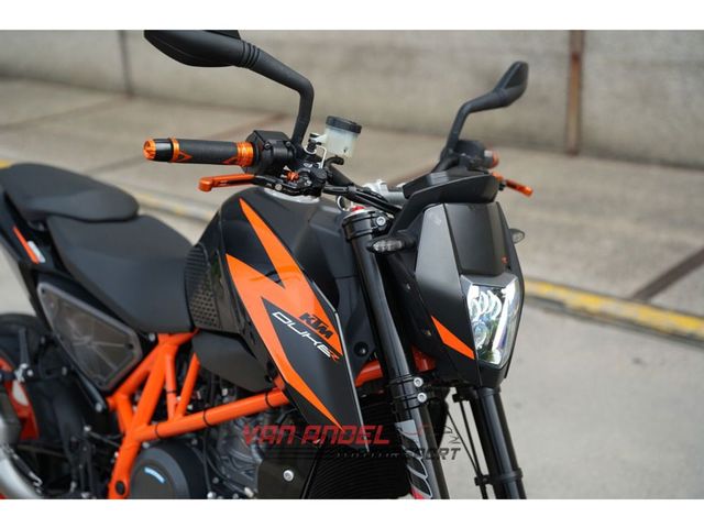 ktm - 690-duke-r-abs