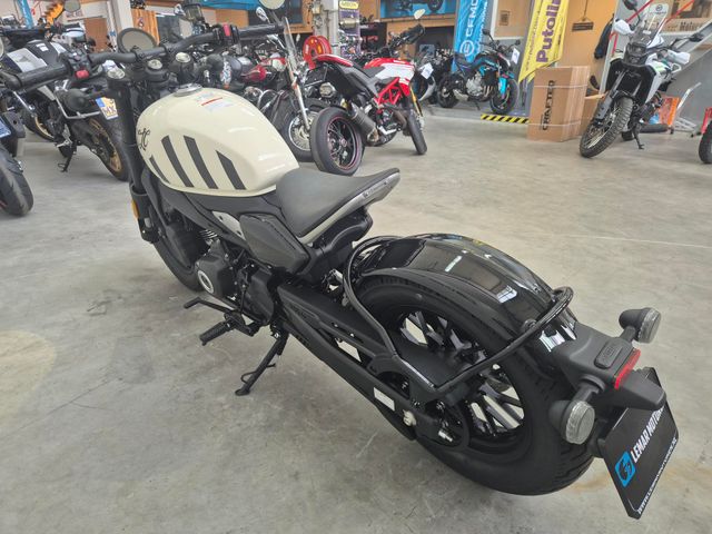 cfmoto - 450-clc-bobber