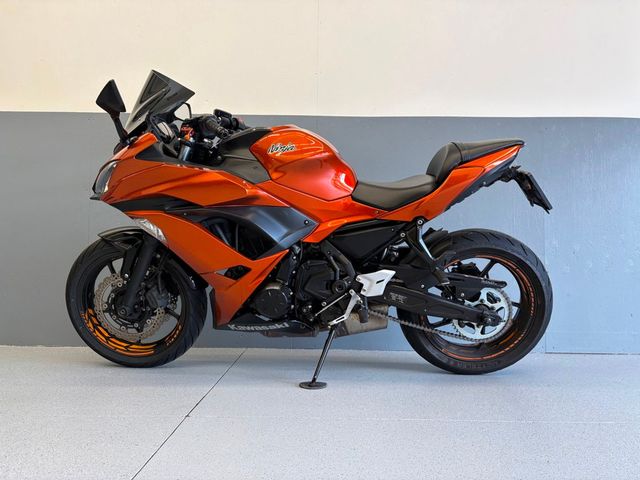 kawasaki - ninja-650