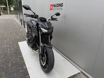 YAMAHA MT 09 ABS – foto 4
