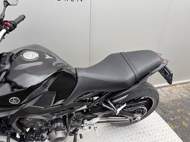 yamaha - mt-09-abs