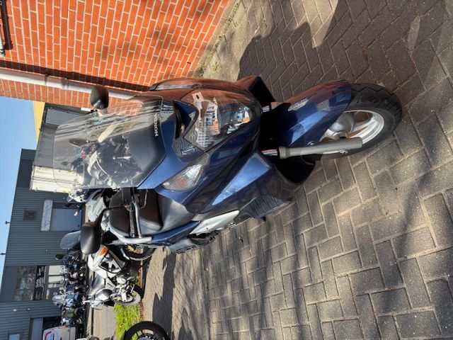 honda - silver-wing-600