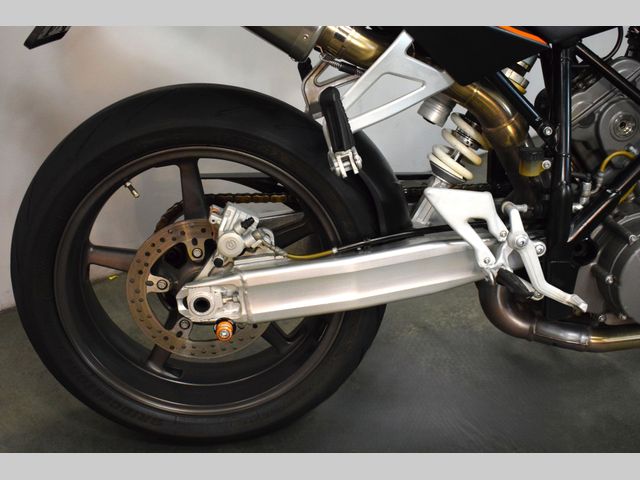 ktm - 990-super-duke