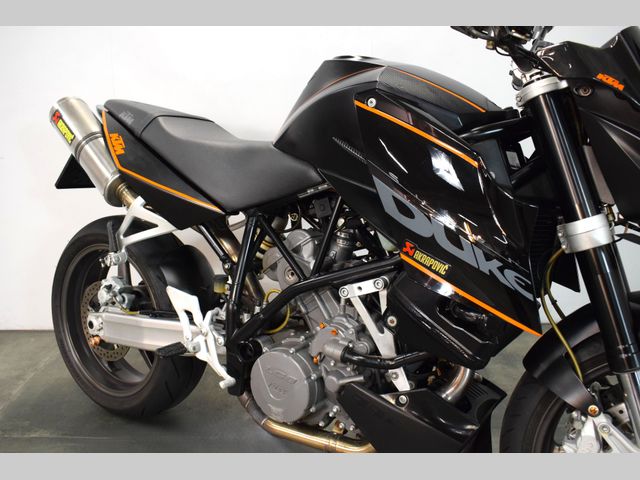ktm - 990-super-duke