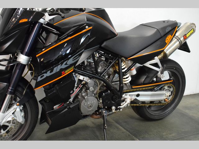 ktm - 990-super-duke