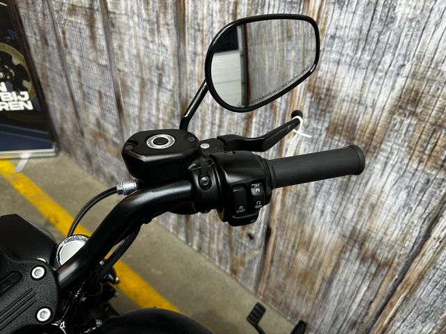 harley-davidson - sportster-iron-883